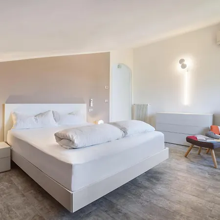 Luxury Penthouse/pool/50m To דירה