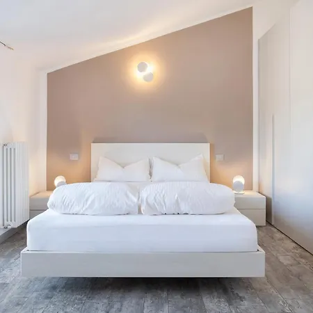 Luxury Penthouse/pool/50m To ברדולינו