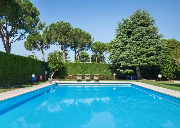 Luxury Penthouse/pool/50m To